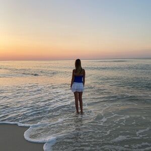 Meet your Posher, Dakota